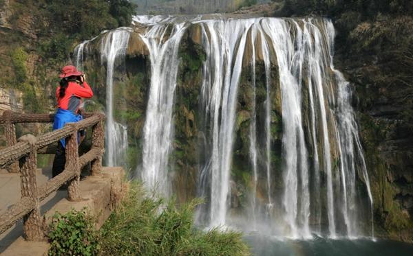 Huangguoshu Waterfall Travel Guide