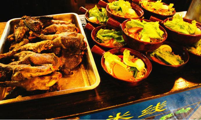 Lijiang Dining Guide - Snacks in Lijiang Ancient Town