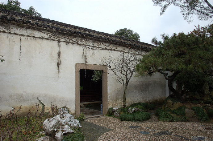 Travel to Suzhou Lingering Garden,