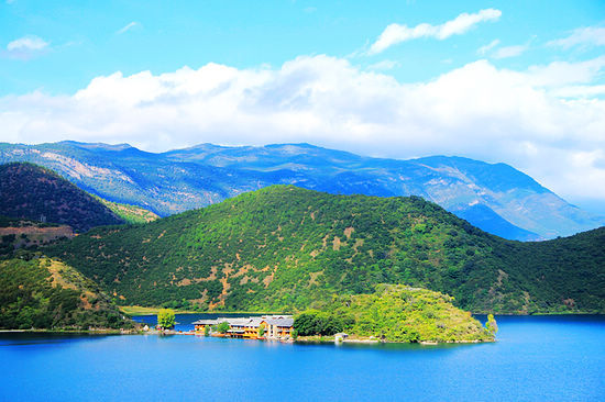 My Yunnan tour to heavenly Lugu Lake