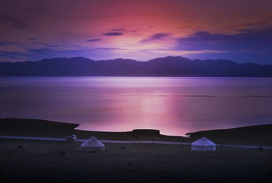 Sunrise on Sayram Lake, Xingjiang